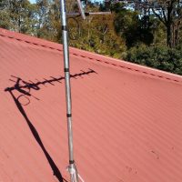 tin roof  mount for tv Antenna  GALVANISED  HEAVY DUTY  WITH POLE OZ MADE 5 PACK