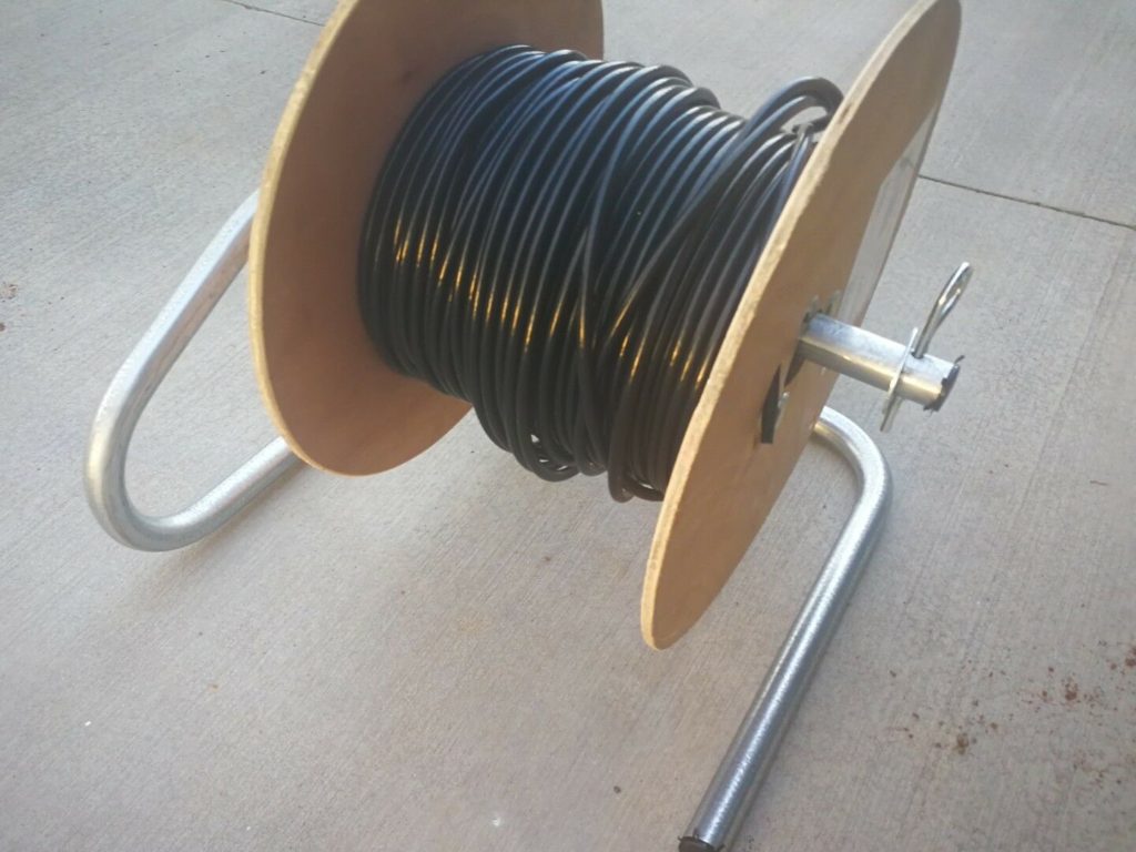 cable-holder-for-coax-the-antenna-company